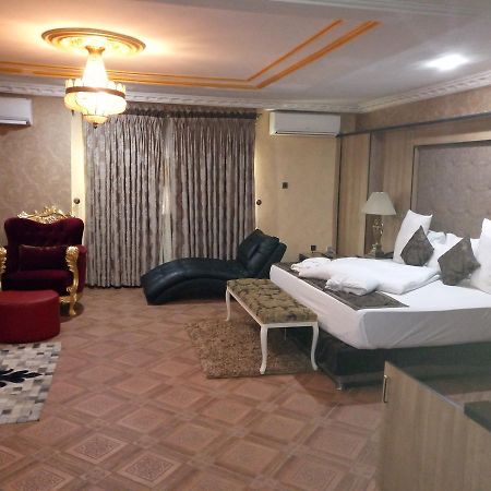 Eterno Hotel Benin City Exteriér fotografie