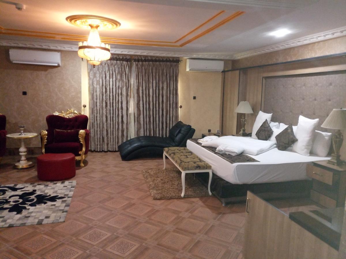 Eterno Hotel Benin City Exteriér fotografie